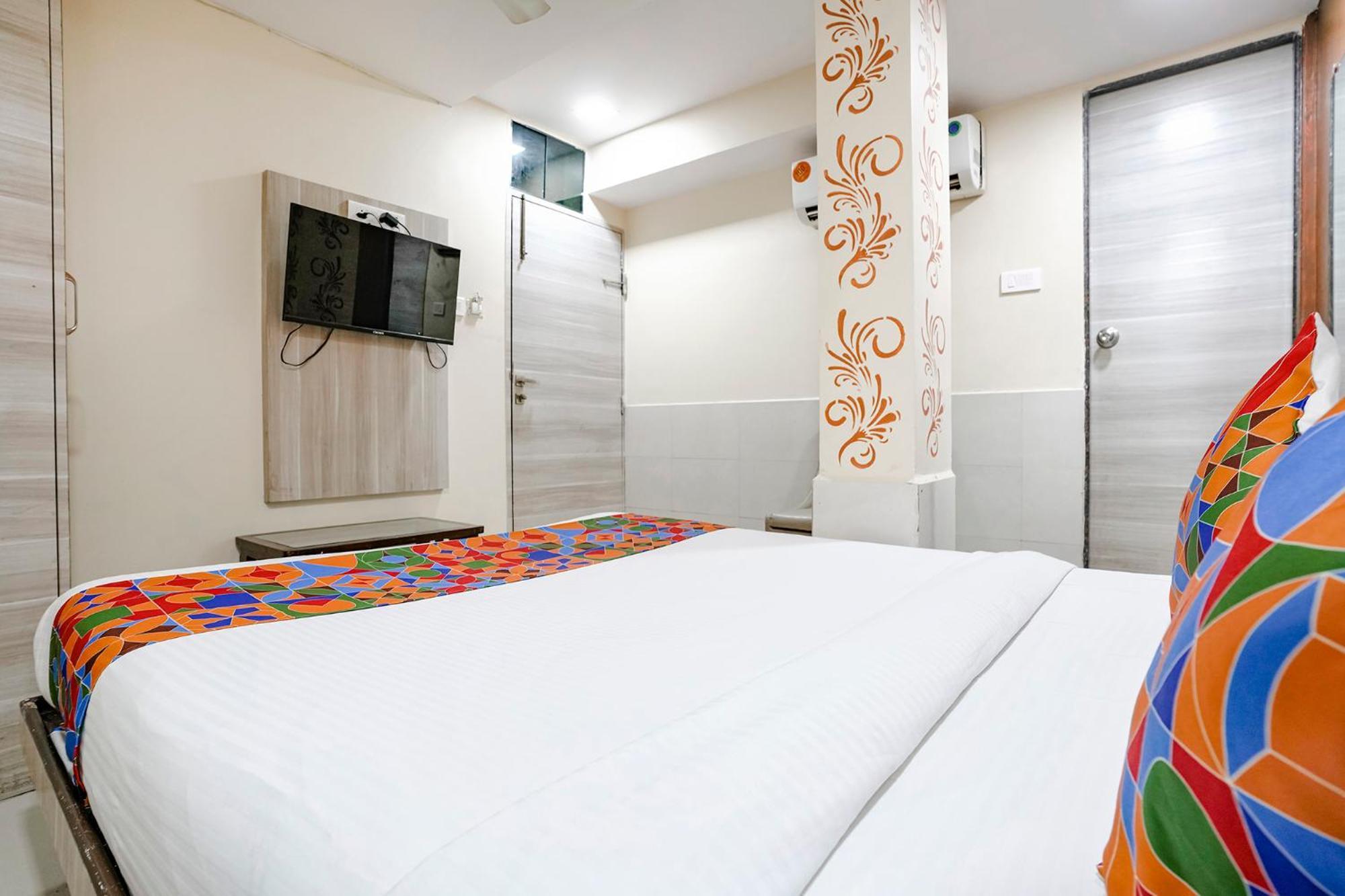 Fabexpress Sarah Gold - Nr Nesco Exhibition Center Hotel Mumbai Bagian luar foto